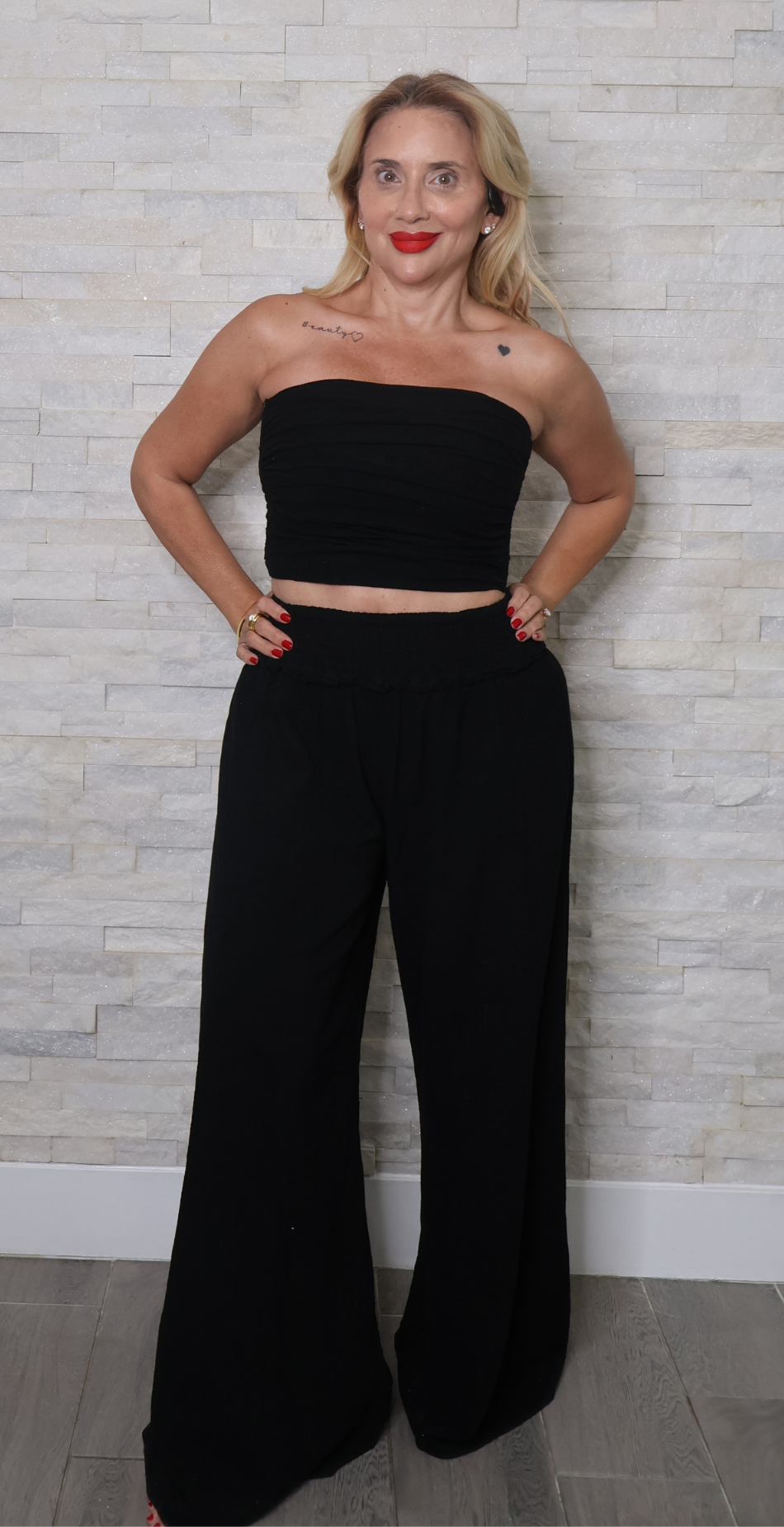 Chic Wide Leg Waist Detail Pants
