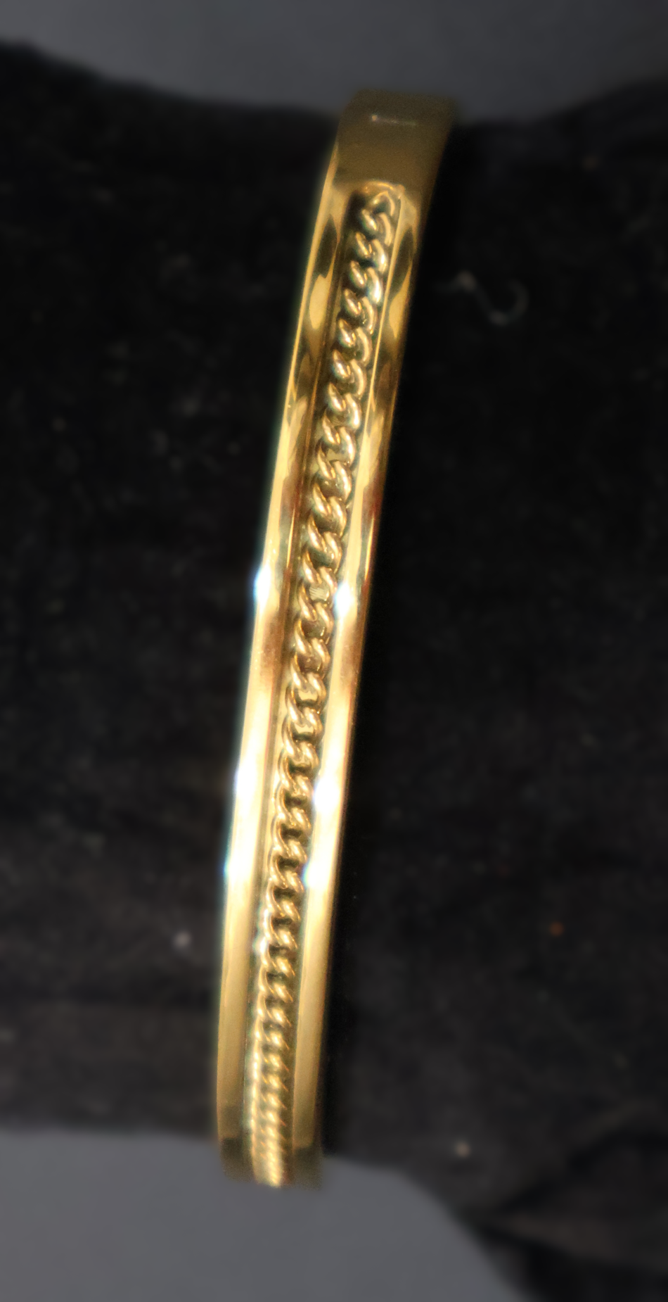 Chain-Edge Bangle